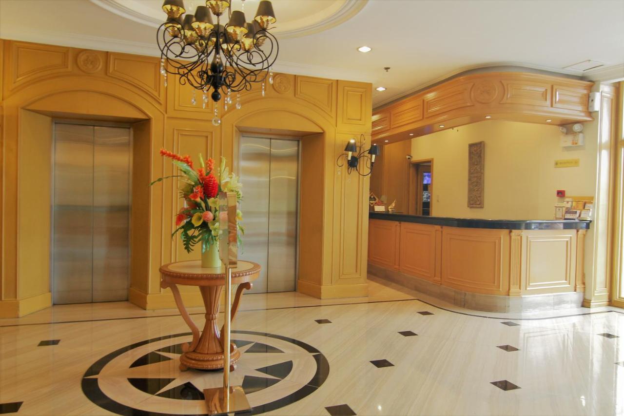The Grand Dame Hotel Iloilo City Εξωτερικό φωτογραφία