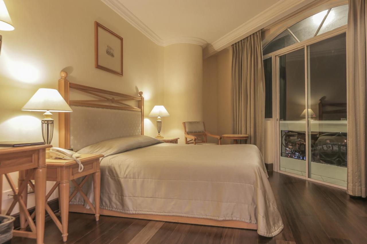 The Grand Dame Hotel Iloilo City Εξωτερικό φωτογραφία