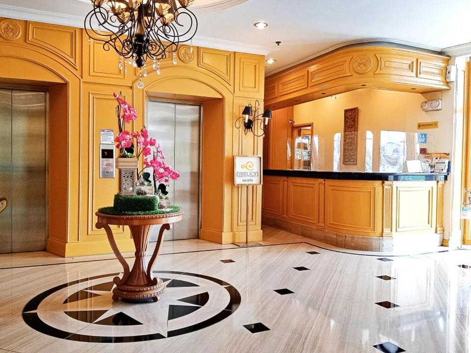 The Grand Dame Hotel Iloilo City Εξωτερικό φωτογραφία