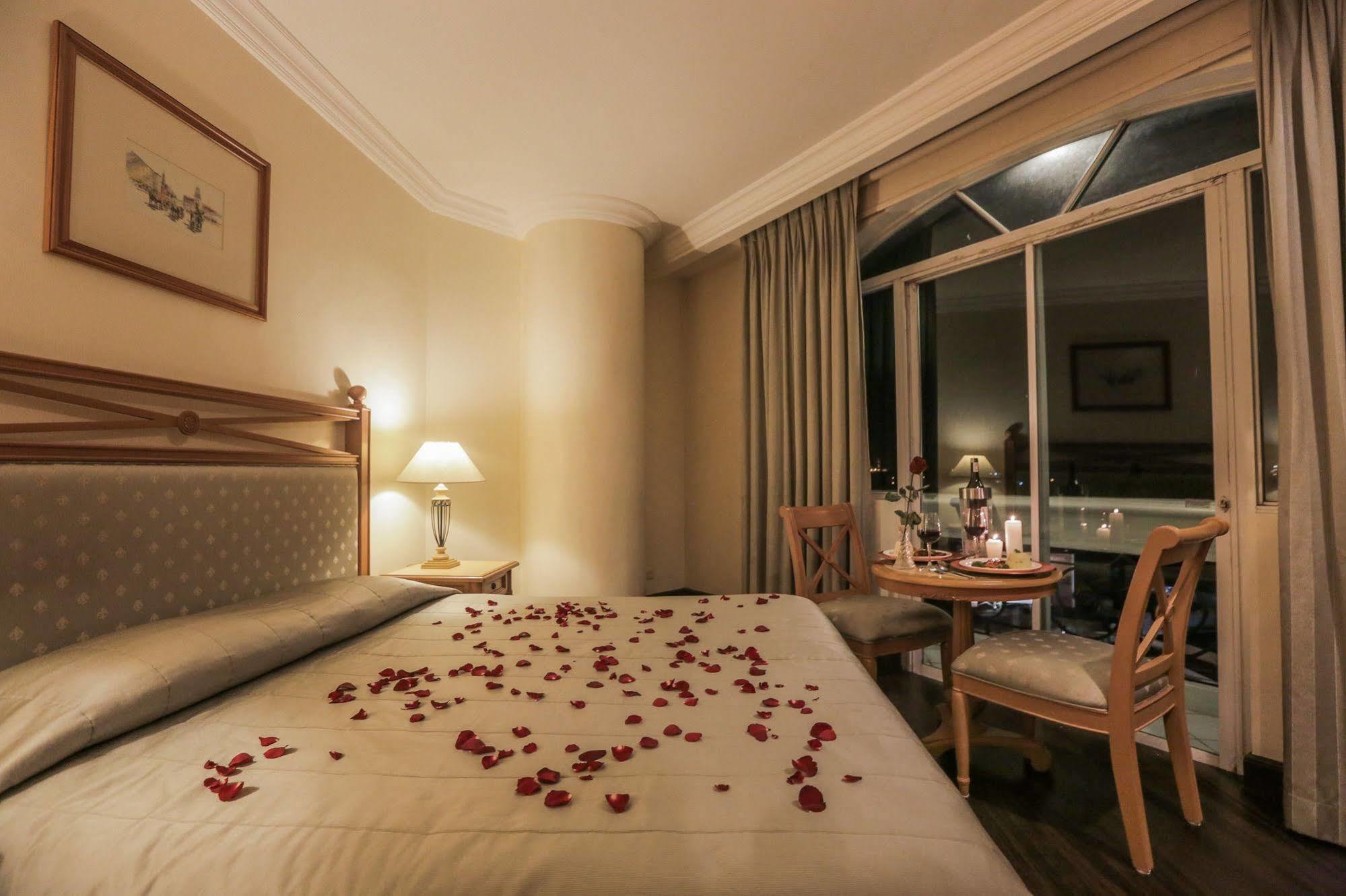 The Grand Dame Hotel Iloilo City Εξωτερικό φωτογραφία