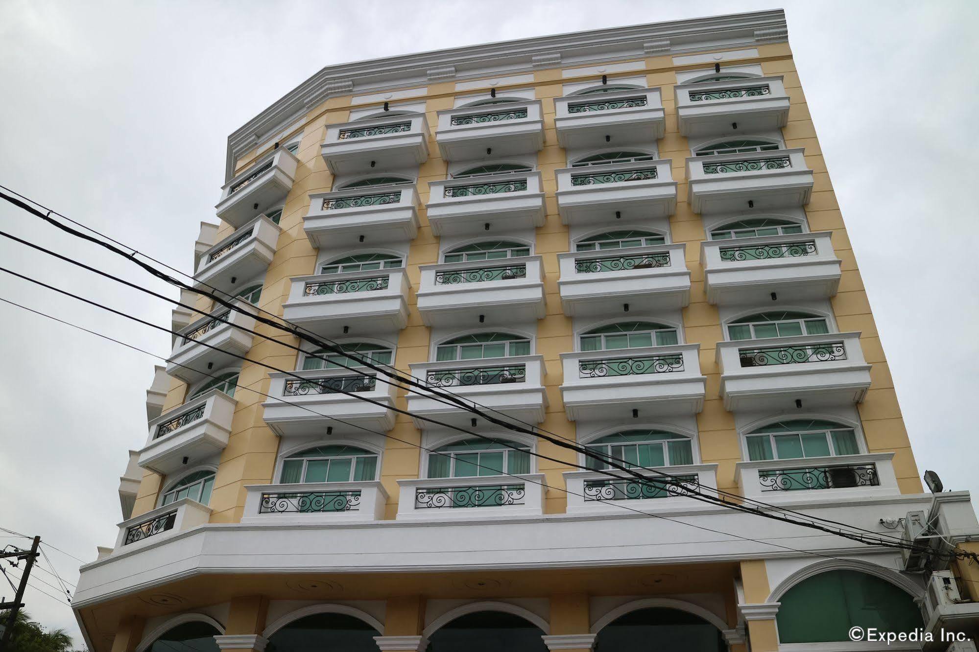 The Grand Dame Hotel Iloilo City Εξωτερικό φωτογραφία