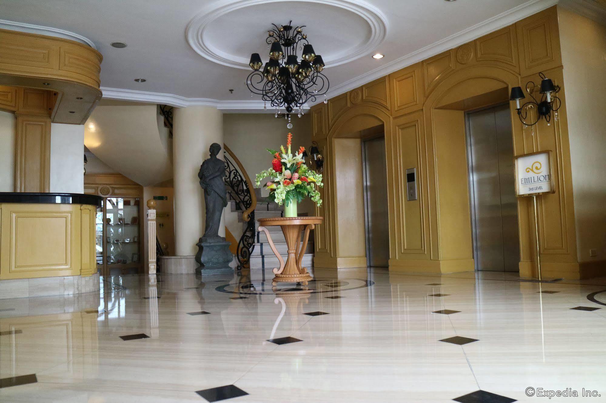 The Grand Dame Hotel Iloilo City Εξωτερικό φωτογραφία