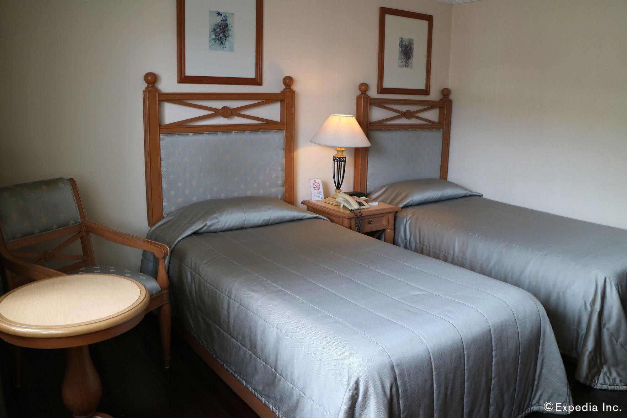 The Grand Dame Hotel Iloilo City Εξωτερικό φωτογραφία
